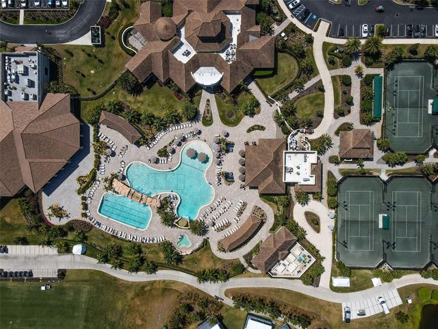 5548 PALMER CIRCLE 205, Bradenton, FL 34211