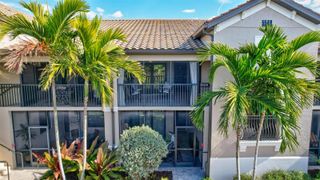 5548 PALMER CIRCLE 205, Bradenton, FL 34211
