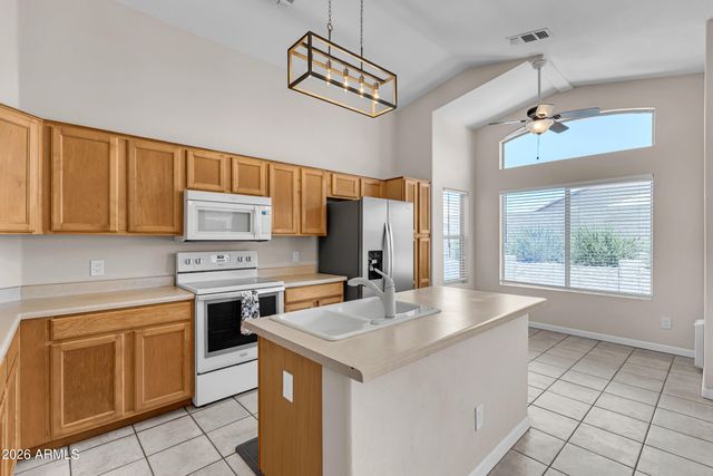 9250 E CARMEL Avenue, Mesa, AZ 85208