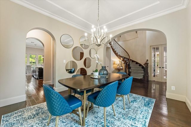 19 Paloma Bend Place, The Woodlands, TX 77389
