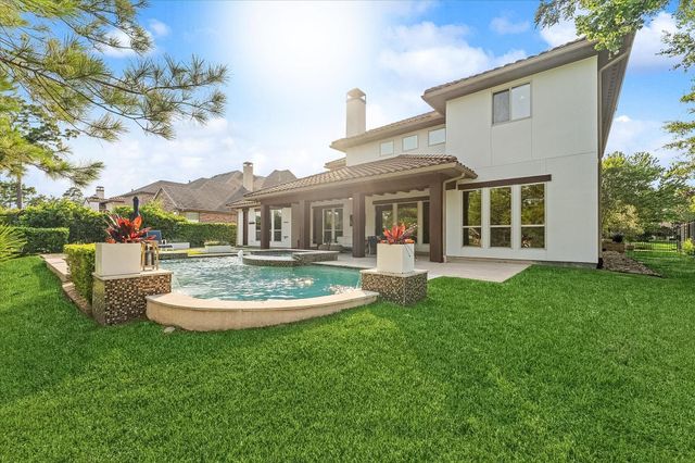 19 Paloma Bend Place, The Woodlands, TX 77389