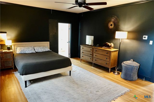 801 Reynolds, Goldthwaite, TX 76844
