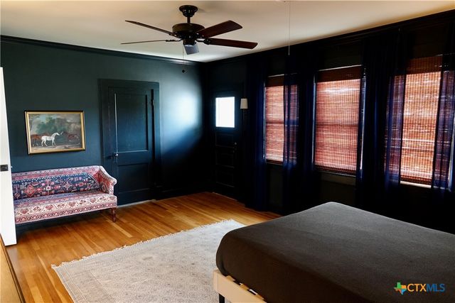 801 Reynolds, Goldthwaite, TX 76844
