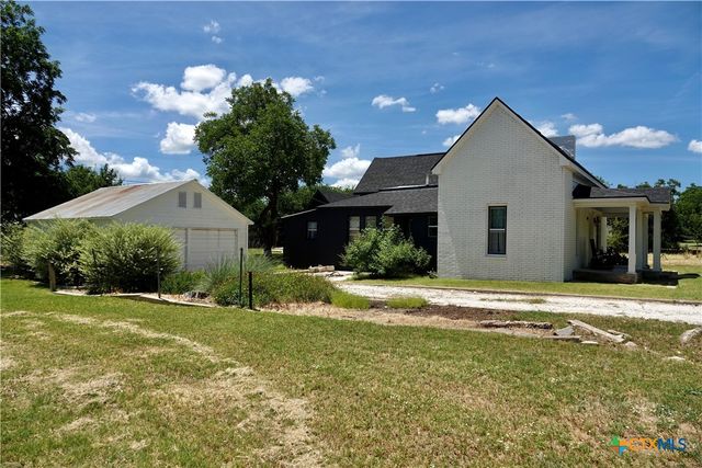 801 Reynolds, Goldthwaite, TX 76844