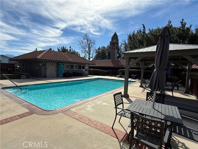 3850 Atlantic 260, Highland, CA 92346