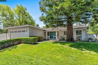 1841 Argonne Dr, Walnut Creek, CA 94598