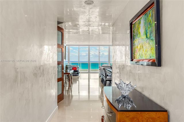 20155 NE 38th Court 2903, Aventura, FL 33180