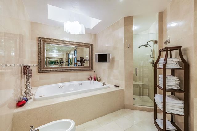 20155 NE 38th Court 2903, Aventura, FL 33180