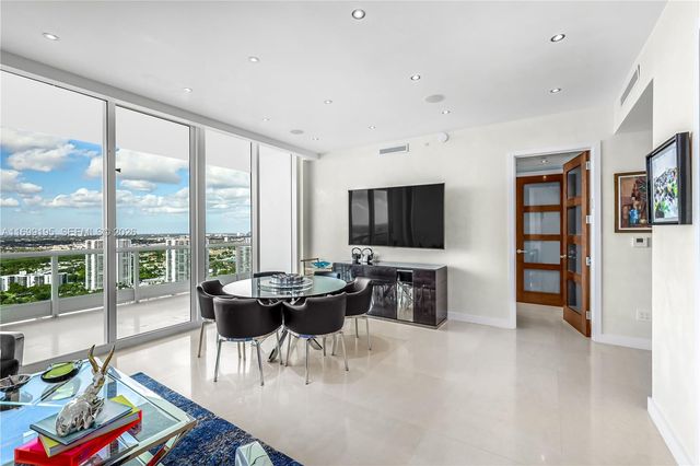 20155 NE 38th Court 2903, Aventura, FL 33180