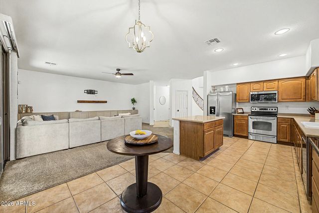 3213 W PLEASANT Lane, Phoenix, AZ 85041