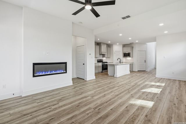 12427 Aurora Basin, San Antonio, TX 78254