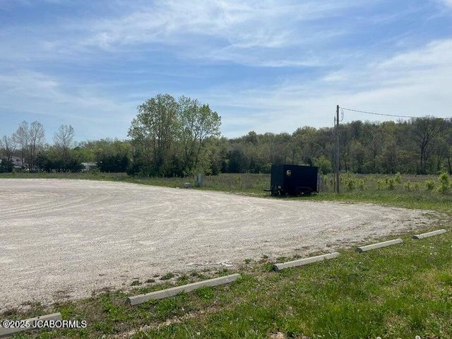 721 HEISINGER ROAD, Jefferson City, MO 65109