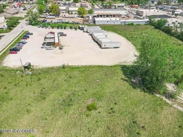 721 HEISINGER ROAD, Jefferson City, MO 65109