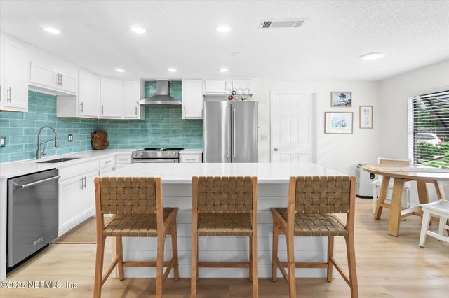 85 DOLPHIN Boulevard E, Ponte Vedra Beach, FL 32082