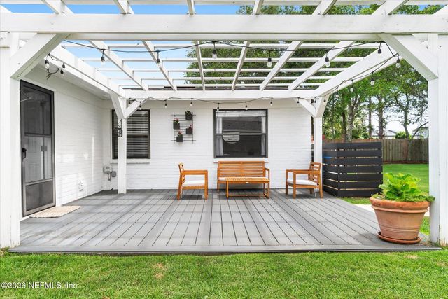 85 DOLPHIN Boulevard E, Ponte Vedra Beach, FL 32082