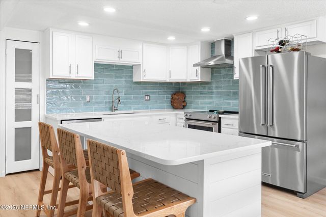 85 DOLPHIN Boulevard E, Ponte Vedra Beach, FL 32082