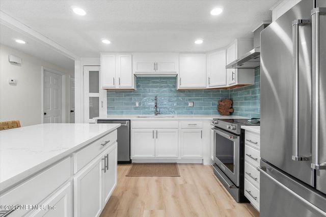 85 DOLPHIN Boulevard E, Ponte Vedra Beach, FL 32082