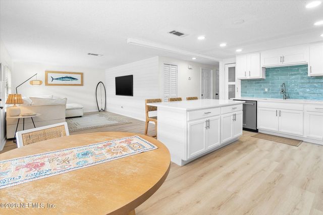 85 DOLPHIN Boulevard E, Ponte Vedra Beach, FL 32082