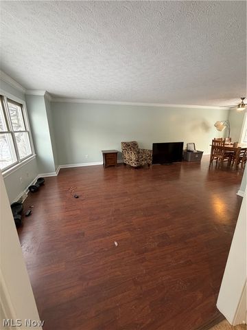 749 Regina Drive, Vermilion, OH 44089