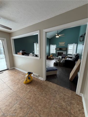 749 Regina Drive, Vermilion, OH 44089