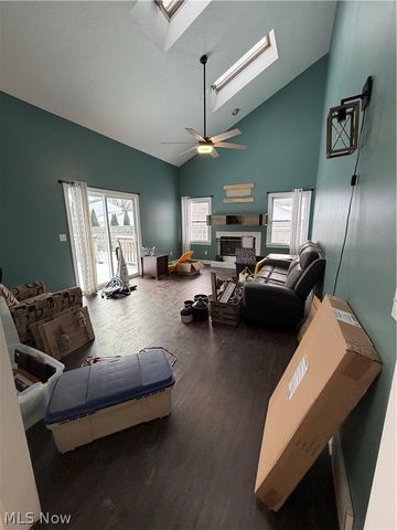 749 Regina Drive, Vermilion, OH 44089