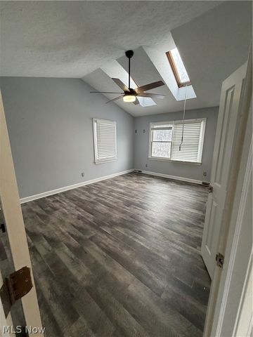 749 Regina Drive, Vermilion, OH 44089