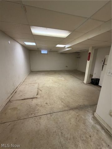 749 Regina Drive, Vermilion, OH 44089