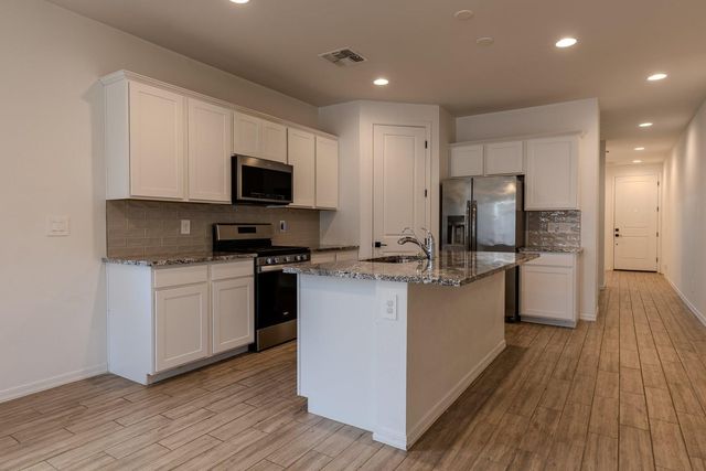 11248 E Unger Avenue, Mesa, AZ 85212