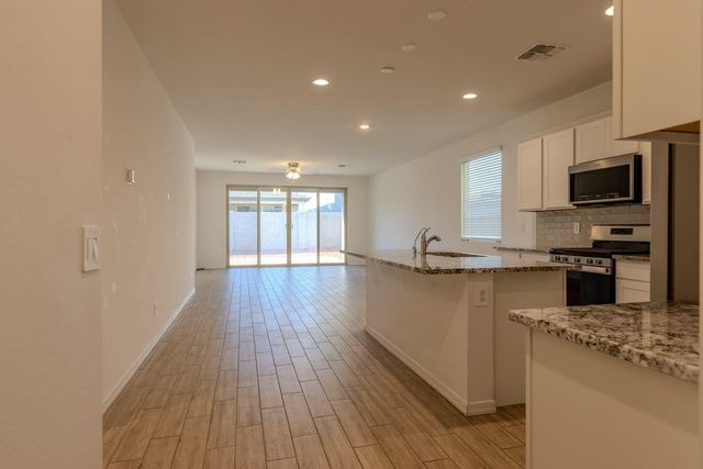 11248 E Unger Avenue, Mesa, AZ 85212