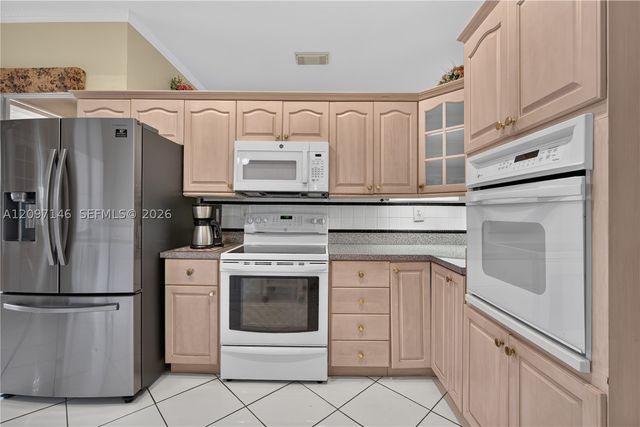 14639 SW 159th Pl, Miami, FL 33196