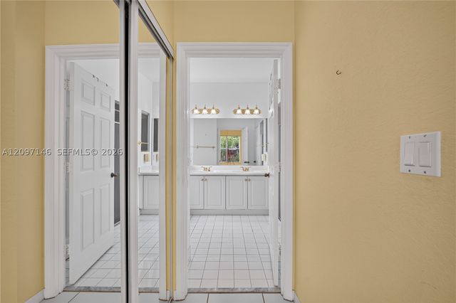 14639 SW 159th Pl, Miami, FL 33196