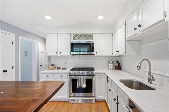 340 Church St, Marshfield, MA 02050