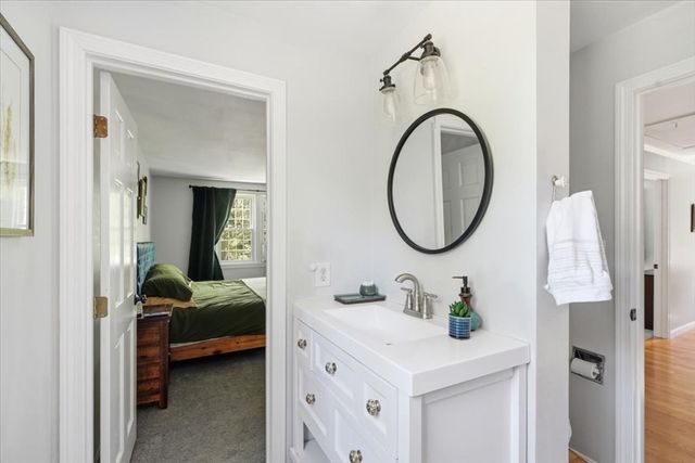 340 Church St, Marshfield, MA 02050