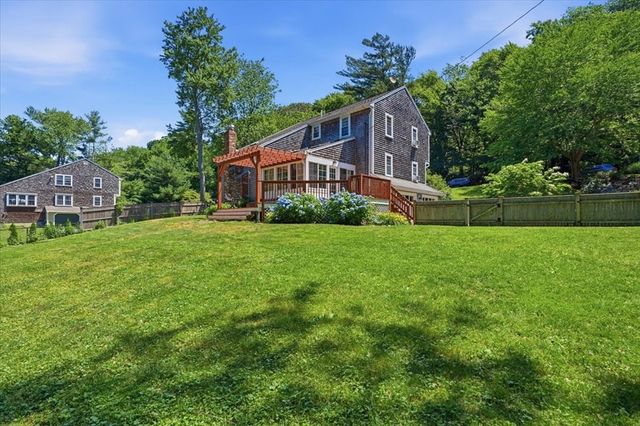 340 Church St, Marshfield, MA 02050