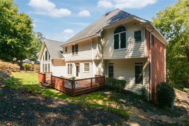 5001 Staverly Lane NW, Peachtree Corners, GA 30092