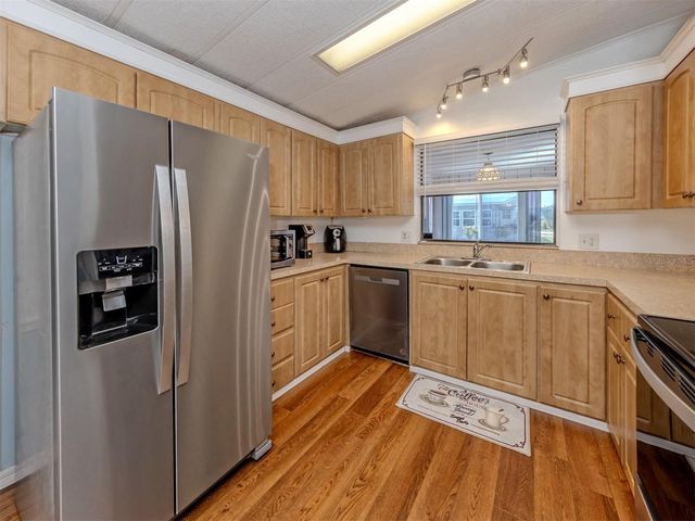 295 ANCHORS WAY, North Port, FL 34287