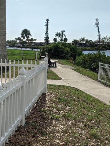 295 ANCHORS WAY, North Port, FL 34287