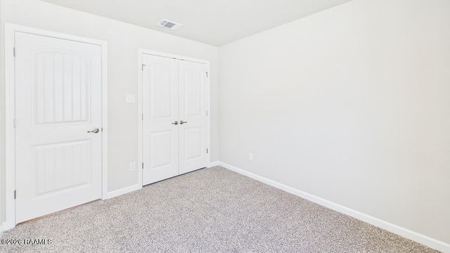146 Lake Ridge Drive, Broussard, LA 70518