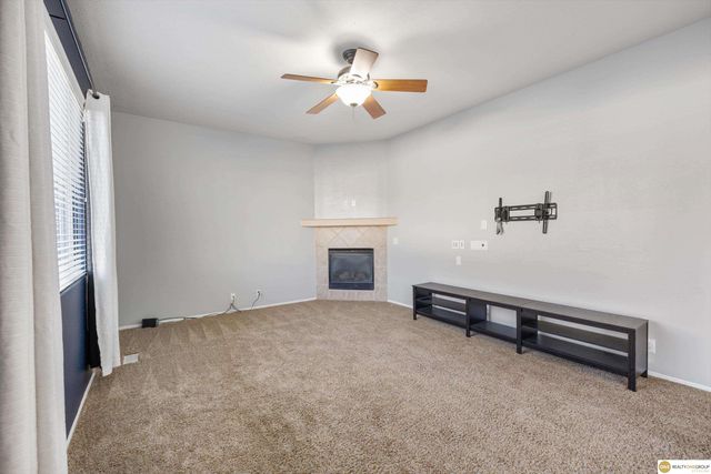 18624 Anne Street, Omaha, NE 68135