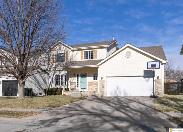 18624 Anne Street, Omaha, NE 68135