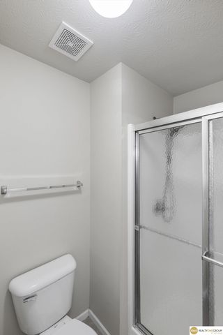 18624 Anne Street, Omaha, NE 68135