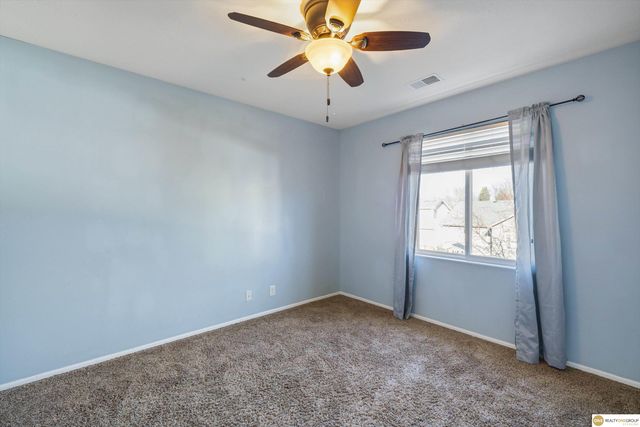 18624 Anne Street, Omaha, NE 68135