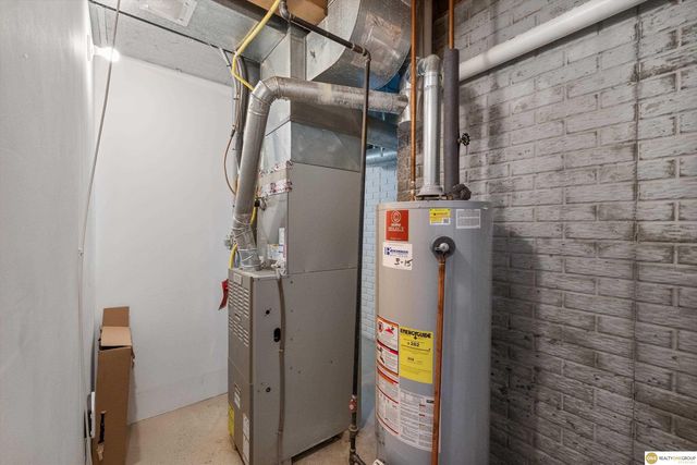 18624 Anne Street, Omaha, NE 68135