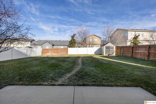 18624 Anne Street, Omaha, NE 68135