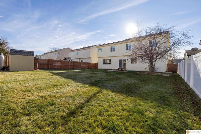 18624 Anne Street, Omaha, NE 68135