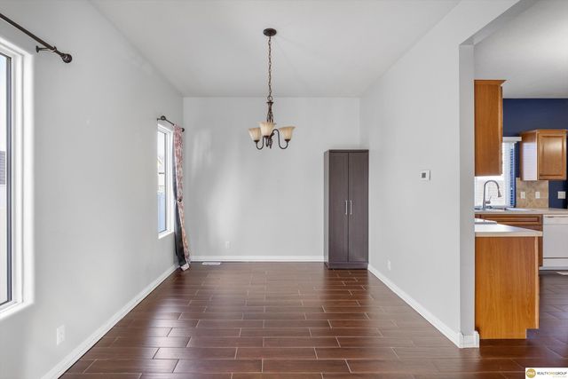 18624 Anne Street, Omaha, NE 68135