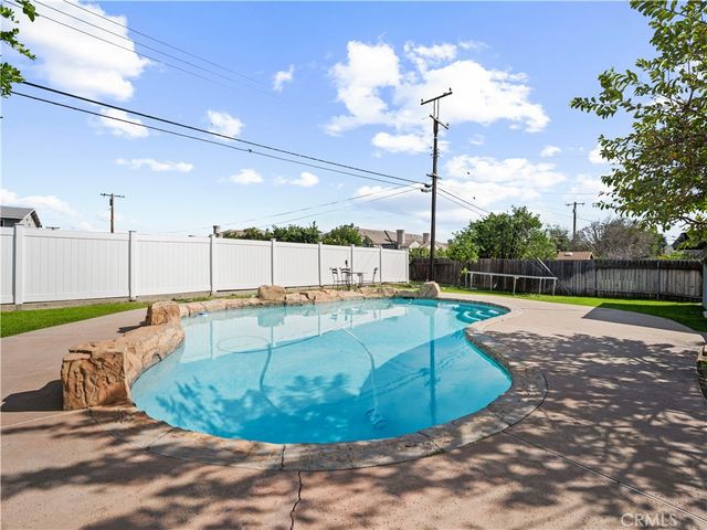 1455 N Alice, Rialto, CA 92376