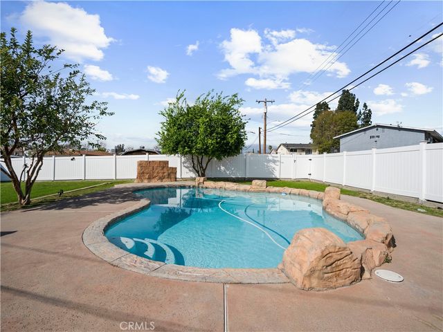 1455 N Alice, Rialto, CA 92376