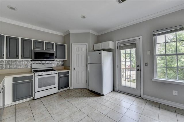 3187 Mill Springs Circle, Buford, GA 30519