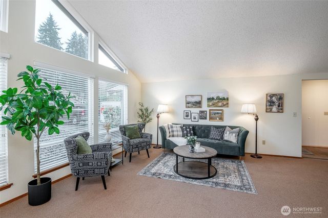 13825 72nd Avenue E, Puyallup, WA 98373